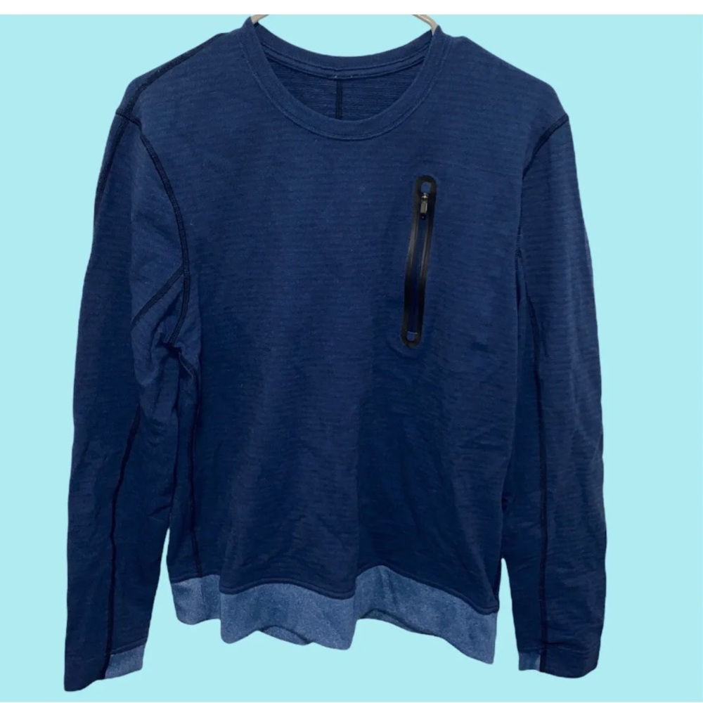 Mens Blue M Lululemon Long Sleeve pullover excellent condition